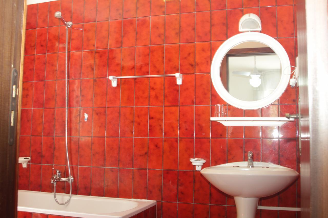 Albergo 2 Pini Роди-Гарганико Экстерьер фото